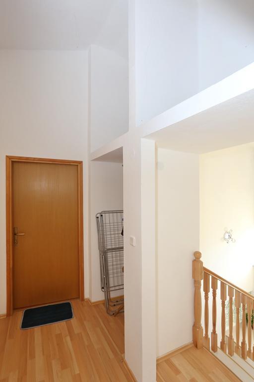 Apartments Maslina Božava Eksteriør billede