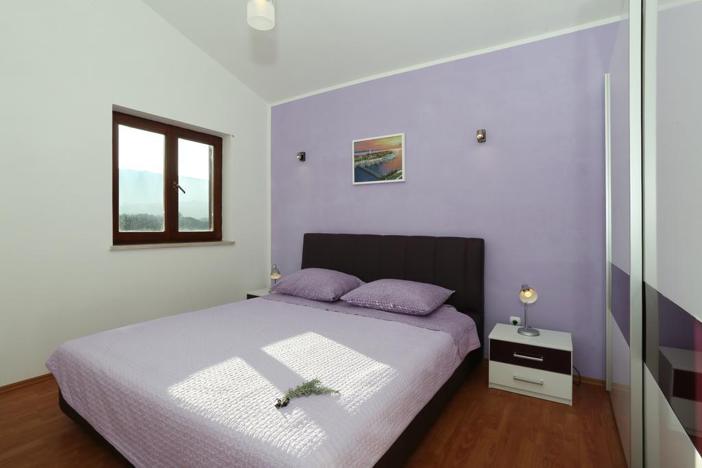 Apartments Maslina Božava Eksteriør billede