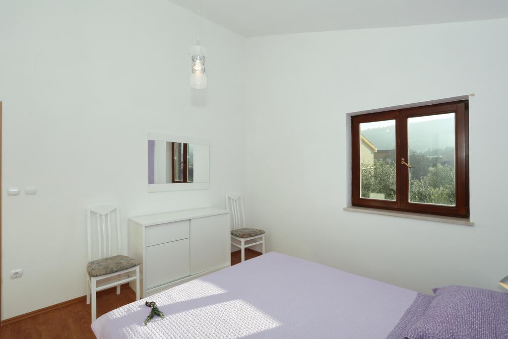 Apartments Maslina Božava Eksteriør billede