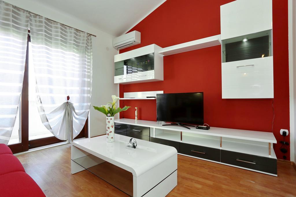 Apartments Maslina Božava Eksteriør billede