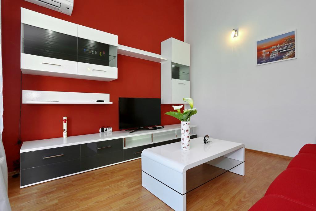 Apartments Maslina Božava Eksteriør billede