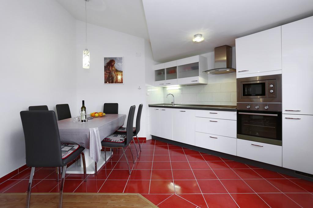 Apartments Maslina Božava Eksteriør billede